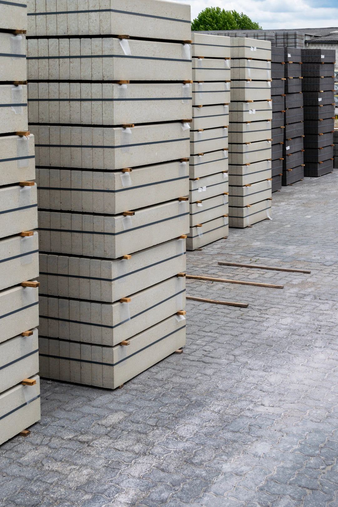 Essential Tips for Keeping Concrete Formwork Plywood in Top Shape